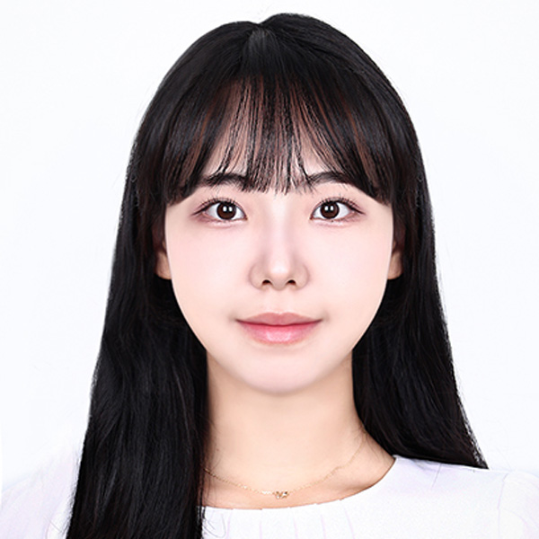 한소원 졸업생 사진