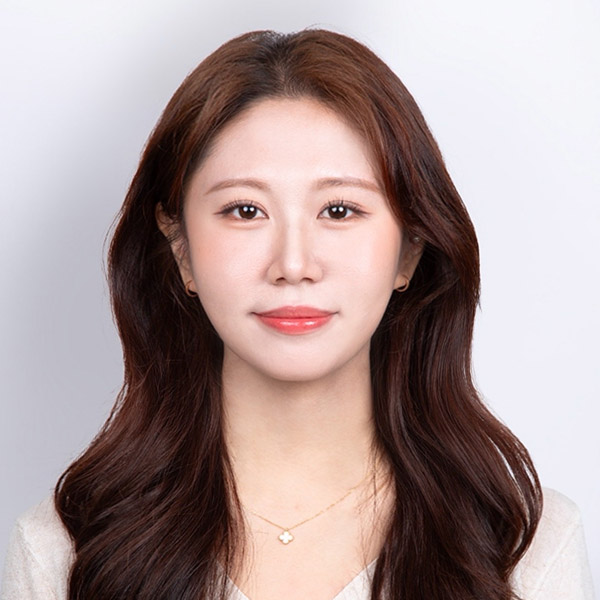 정수연 졸업생 사진