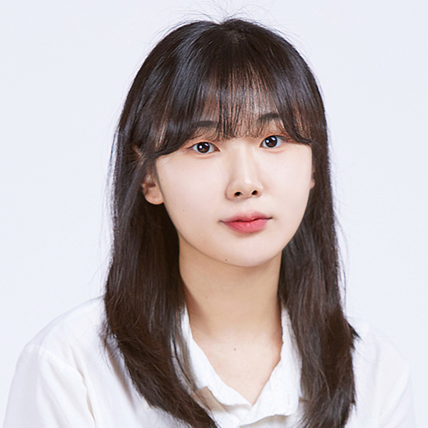 임다은 졸업생 사진